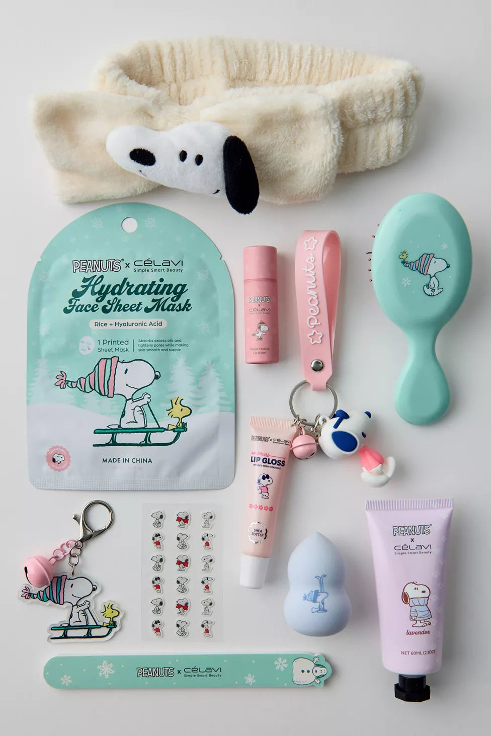 Sobre pedido: Célavi X Peanuts Snoopy Winter Wellness 10-Day Advent Calendar