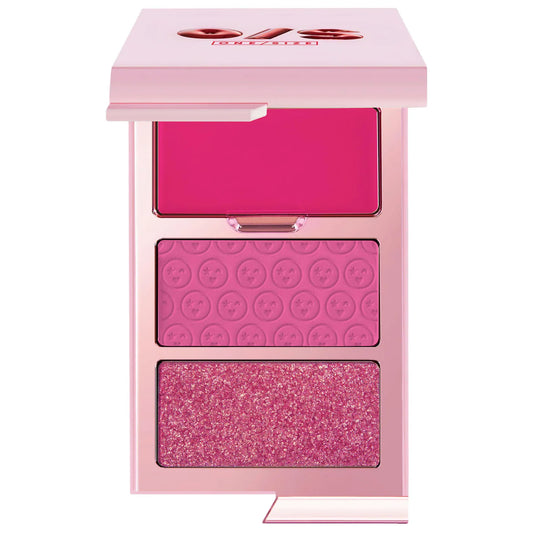 Sobre pedido: ONE/SIZE by Patrick Starrr Cheek Clapper 3D Blush Trio Palette